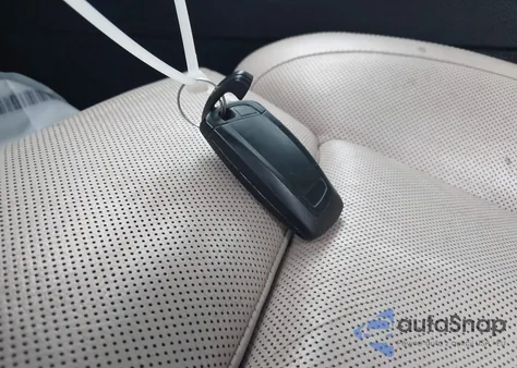 2013 BMW 550I xDrive z USA, uszkodzony, nr VIN WBAFU9C50DDY72670